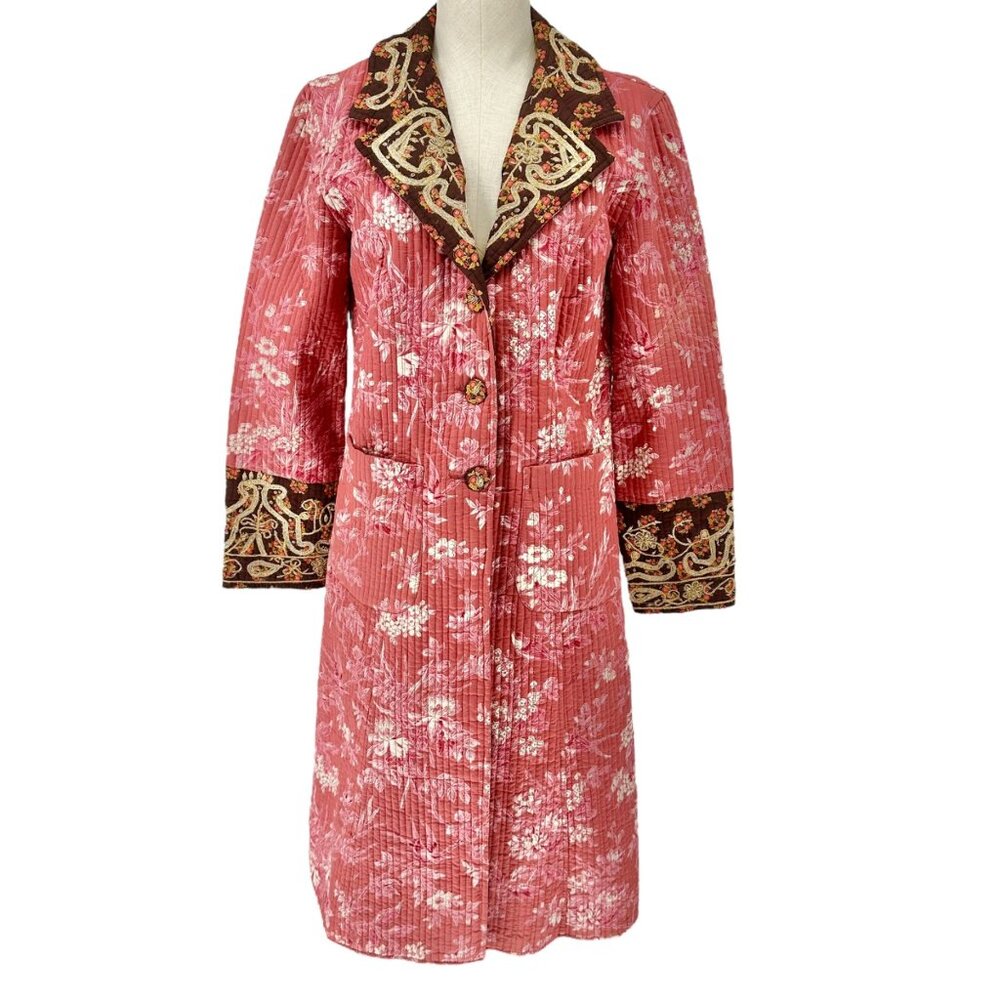 The J. Peterman Quilted Coat Womens Small Floral Embroidered LS Pockets